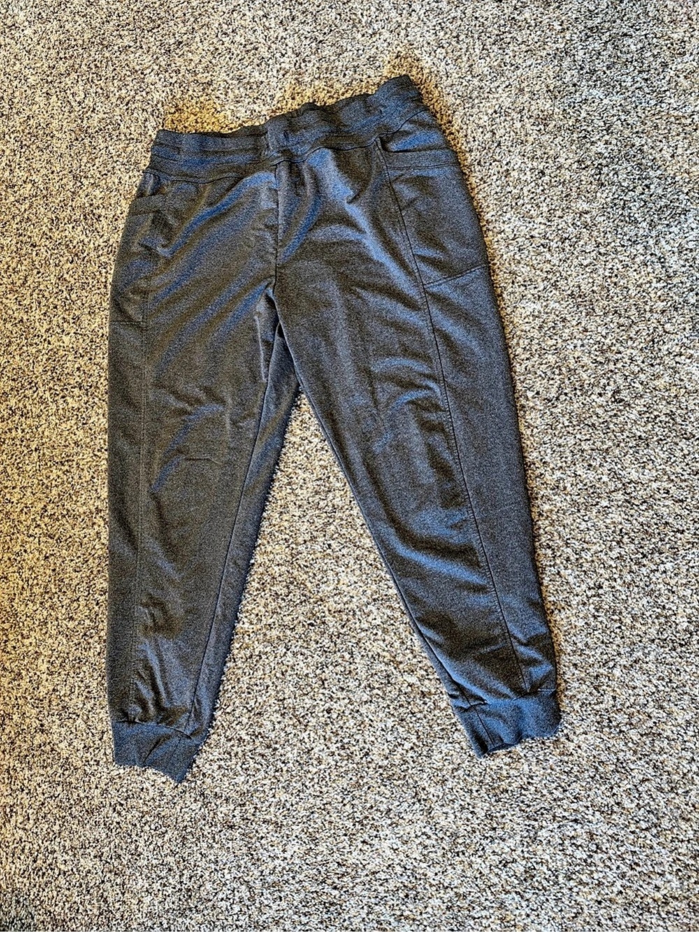 32 Heat Gray Jogger Pants Size XL